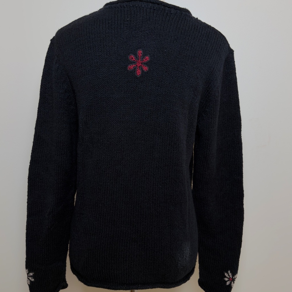 Vintage Woolrich Sweater Womens M Black Floral Embroidered Rolled Collar Cottage - Picture 4 of 11